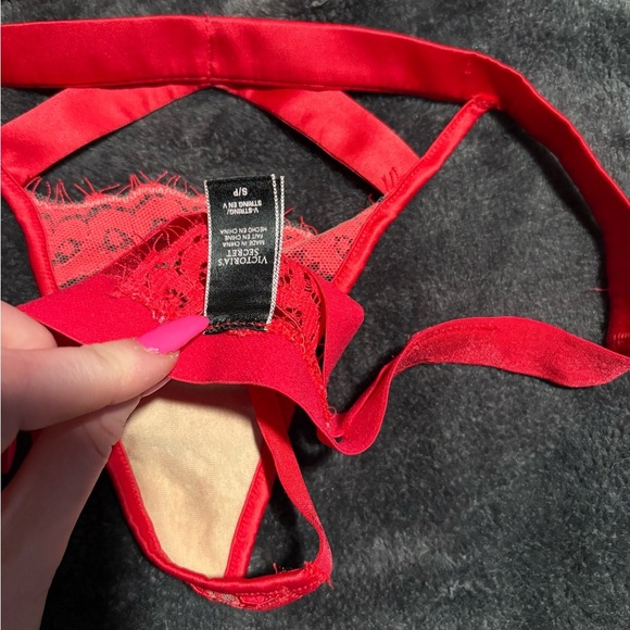 Victoria's Secret Red Lace Set - Picture 8 of 8